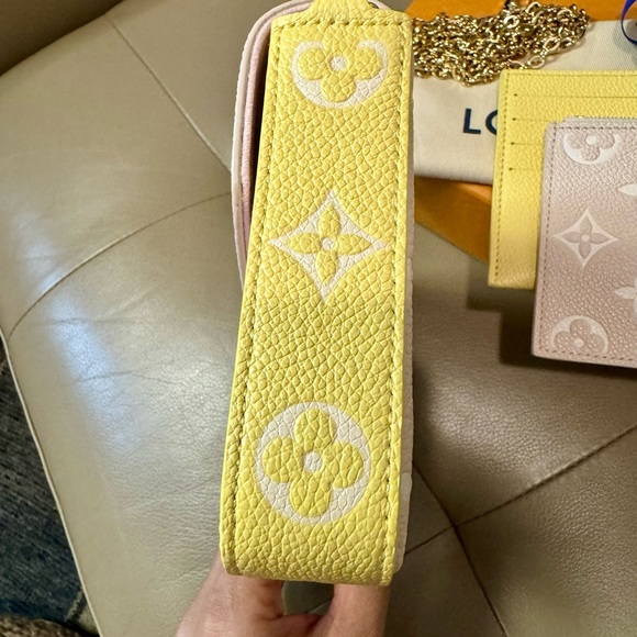 Louis Vuitton NEW Full Set▪️Empreinte pochette Felicie with inserts - Picture 8 of 12